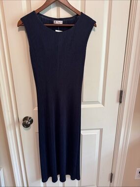 Sleeveless Navy Ribbed Maxi Dress by birdie james